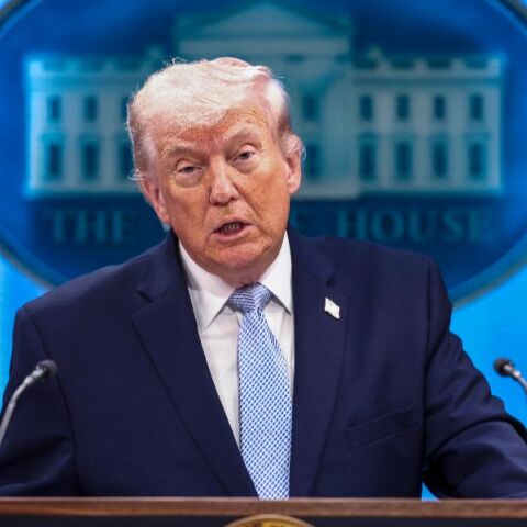 Τραμπ: Πιστεύω θα έχουμε συμφωνία με το Ιράν το Σαββατοκύριακο - Θα φέρω στις ΗΠΑ εμπλουτισμένο ουράνιο