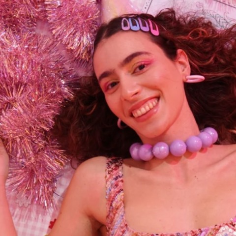 Τι μουσική ακούει η Lah Porella