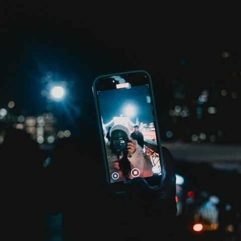 Ό,τι απέμεινε από τη νύχτα