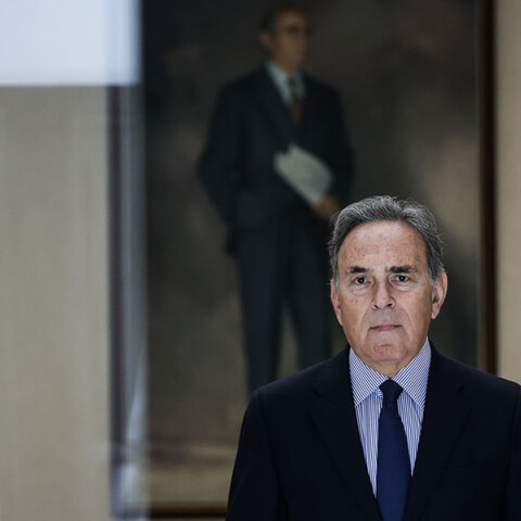 Κωνσταντίνος Αρβανιτόπουλος: Συνέντευξη με τον διευθυντή του Ιδρύματος «Κωνσταντίνος Γ. Καραμανλής» για το βιβλίο «Η νέα παγκόσμια τάξη, το δίκαιο της ισχύος» (εκδ. Παπαδόπουλος)