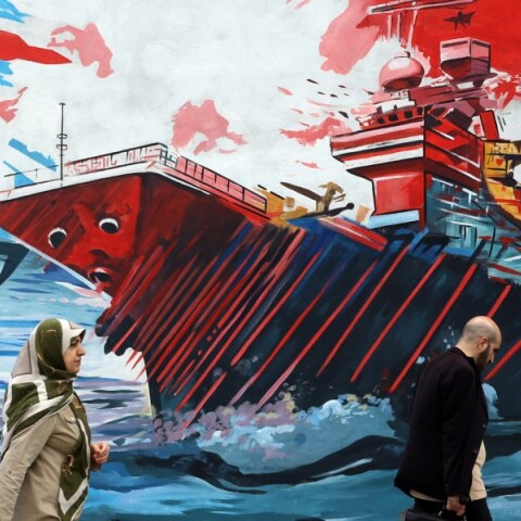 Mural για τα Στενά του Ορμούζ και τον πόλεμο του Ιράν με τις ΗΠΑ