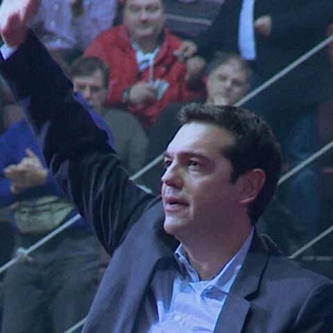 Στο χιλιοστό: Η νέα σειρά ντοκιμαντέρ των Ελένη Βαρβιτσιώτη και Βικτώριας Δενδρινού κάνει πρεμιέρα, τη Δευτέρα 4 Μαΐου στον ΣΚΑΪ