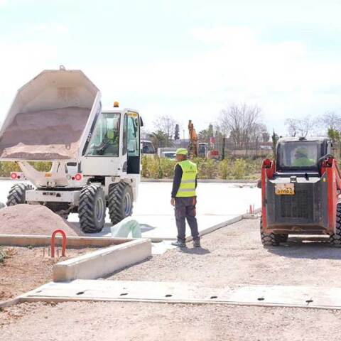 Με ταχείς ρυθμούς οι εργασίες στο πάρκο Ελαιώνα