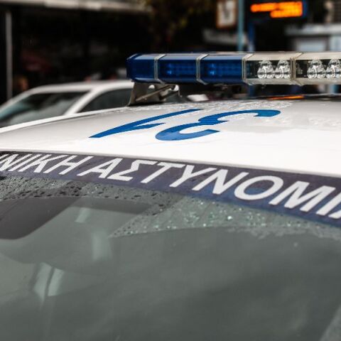 Θεσσαλονίκη: Stalker κυνηγούσε 26χρονη επί 4 χρόνια, της έστελνε μηνύματα και της ζητούσε να παντρευτούν