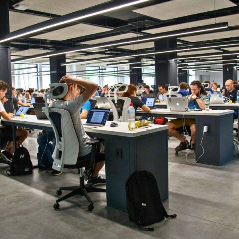 Τετραήμερη εργασία: Λαικϊσμος ή προοδευτικότητα; 