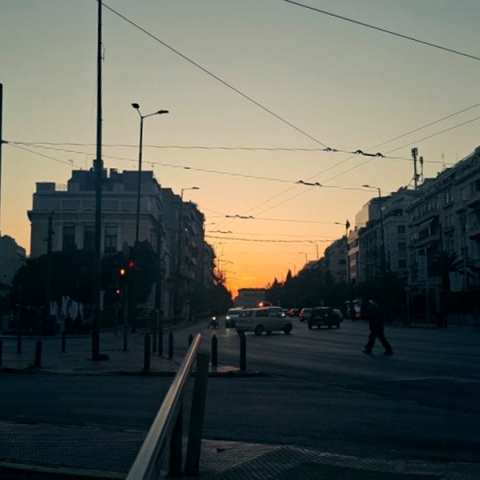 Το ελληνικό παράδοξο του κατώτατου μισθού