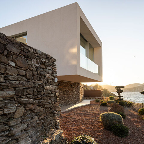 WIERMAN.studio - M House, Ελλάδα