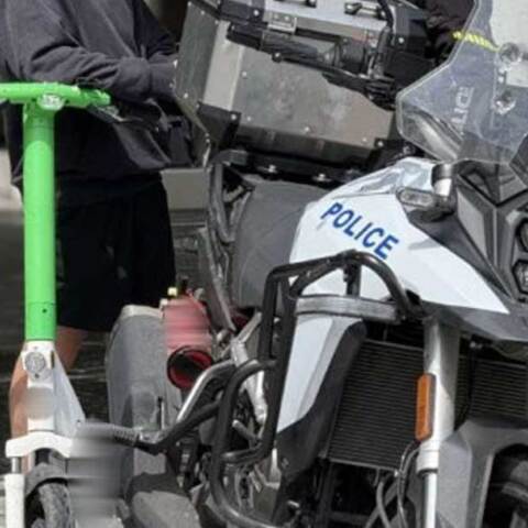 Έλεγχοι της Τροχαίας για ηλεκτρικά πατίνια στην Αττική
