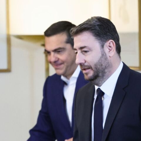Προσοχή! H αριστερά παχαίνει