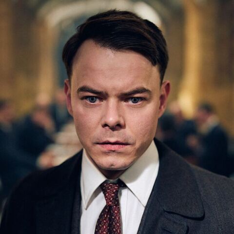 Netflix: Ανακοινώθηκε το καστ της νέας σειράς Peaky Blinders, που τοποθετείται στη δεκαετία του ’50 με νέους πρωταγωνιστές και δράση στο μεταπολεμικό Μπέρμιγχαμ