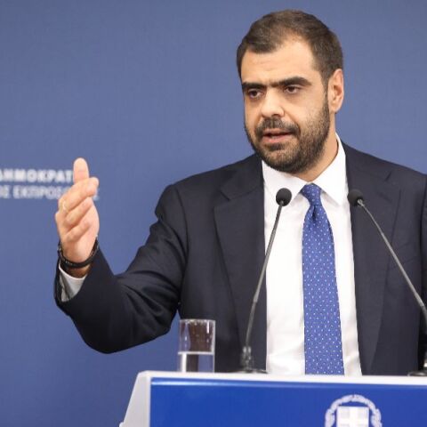 Μαρινάκης: Η αντιπολίτευση συνεχίζει στον δρόμο που χάραξε η Ελλάδα του '80, τάζει λεφτά που δεν υπάρχουν