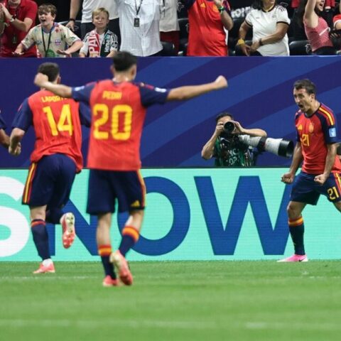 Ισπανία-Σαουδική Αραβία 4-0: Επιβλητικό «σεφτέ» στο Μουντιάλ για τους Ρόχα