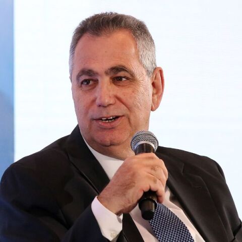 Ο Βασίλης Χιώτης παραιτήθηκε από τον ΣΚΑΪ - Ο όμιλος εξέδωσε ανακοίνωση ευχαριστώντας τον για την προσφορά του και δημοσιοποίησε τη δήλωσή του