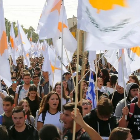 Κυπριακό: Ένα εθνικό ζήτημα που εξαφανίστηκε από τις προτεραιότητες των πολιτών
