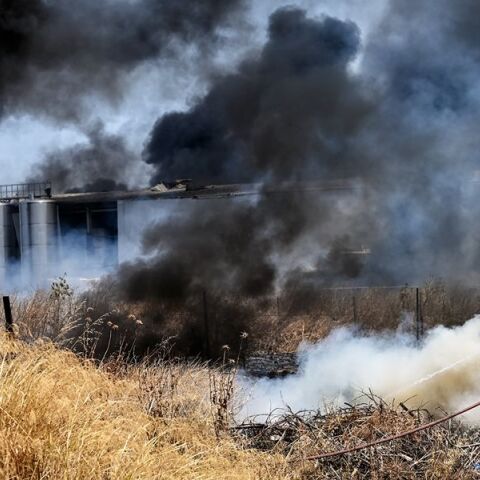 Τραγωδία στην Κορινθία: 25χρονος εργαζόμενος ο νεκρός από την έκρηξη στο εργοστάσιο