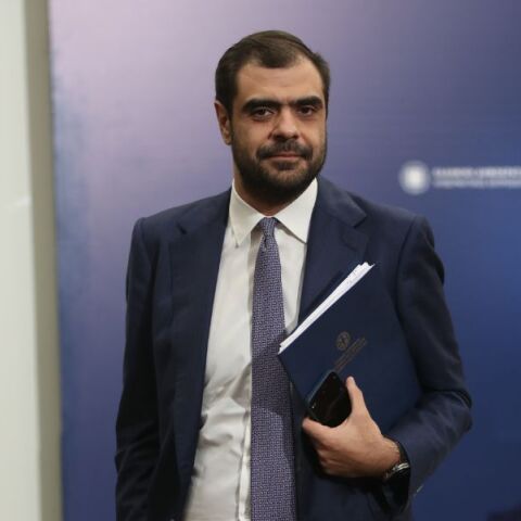 Ο κυβερνητικός εκπρόσωπος Παύλος Μαρινάκης ανακοίνωσε ότι το νομοσχέδιο για τις ραδιοφωνικές άδειες θα φτάσει στο υπουργικό συμβούλιο τον Σεπτέμβριο