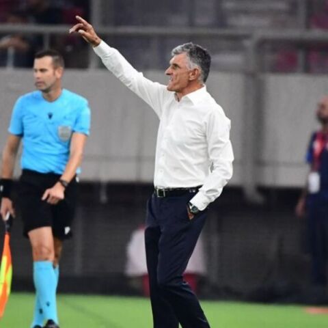 Ολυμπιακός: Ο Χοσέ Λουίς Μεντιλίμπαρ τόνισε πως το 0-0 με τη Ναϊμέγκεν αφήνει ανοιχτή την πρόκριση, παραδεχόμενος την ανωτερότητα των Ολλανδών στο Φάληρο.