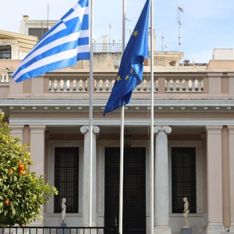 Ηλεκτρική διασύνδεση Ελλάδας - Κύπρου: Παρουσία του Κυριάκου Μητσοτάκη υπογράφεται η συμφωνία για την είσοδο της Meridiam στην GSI