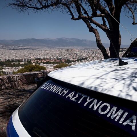 Σορός βρέθηκε στον Λυκαβηττό, κοντά στους Αγίους Ισιδώρους - Οι Αρχές εξετάζουν τις συνθήκες του περιστατικού