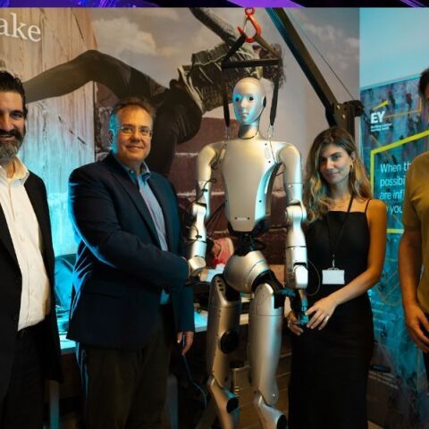 Μέσα στο EY Robotics Lab: Όταν η τεχνητή νοημοσύνη αποκτά χέρια και πόδια