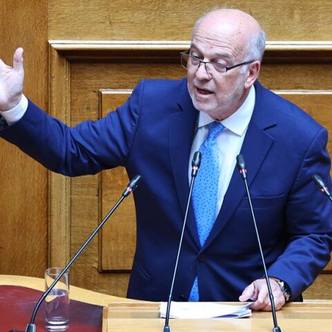 Φλωρίδης για Τέμπη: «Απολύτως δικαιωμένη η φράση μου για τους πολιτικούς, που είναι για τα μπάζα» 