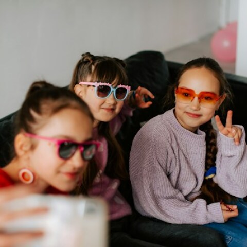 kateryna-hliznitsova-nuj39p5vfws-unsplash