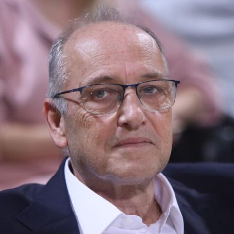 Σε απολογία οδηγούνται ο Βαγγέλης Λιόλιος και ο Γιώργος Μαυραγάνης για την υπόθεση στημένων αγώνων μπάσκετ, αρνούμενοι το κατηγορητήριο.