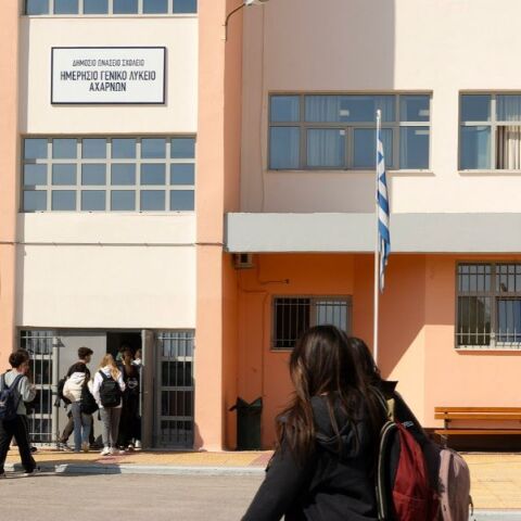 Ο Νίκος Βανικιώτης εξηγεί πώς η τεχνολογία, η τεχνητή νοημοσύνη και τα ψηφιακά εργαλεία μεταμορφώνουν τη μάθηση στα Δημόσια Ωνάσεια Σχολεία.