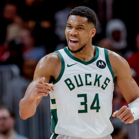 Αντετοκούνμπο: Οι πέντε υποψήφιοι μνηστήρες που κυνηγούν το «χρυσό» deal με τον Greek Freak