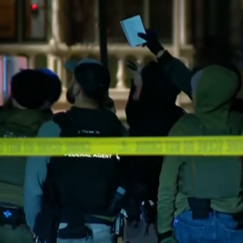 Μακελειό στις ΗΠΑ: Δύο νεκροί μετά από επίθεση ενόπλου στο Πανεπιστήμιο Μπράουν - Ανθρωποκυνηγητό για τον δράστη