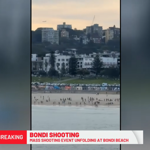 Συναγερμός στο Σίδνεϊ μετά από πυροβολισμούς στην παραλία Μπόνταϊ 