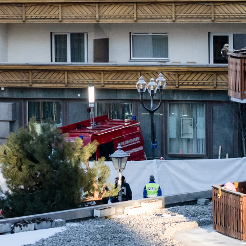 Ανείπωτη τραγωδία στην Ελβετία: 40 οι νεκροί και περίπου 100 τραυματίες από την έκρηξη στο μπαρ του Κραν Μοντανά - Τι αναφέρουν οι Αρχές της χώρας για το συμβάν