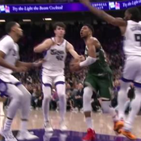 Γιάννης Αντετοκούνμπο