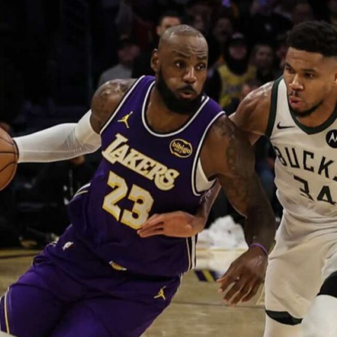 Γιάννης Αντετοκούνμπο