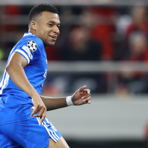 Ρεάλ Μαδρίτης: Πρώτη σε πωλήσεις φανελών το 2025