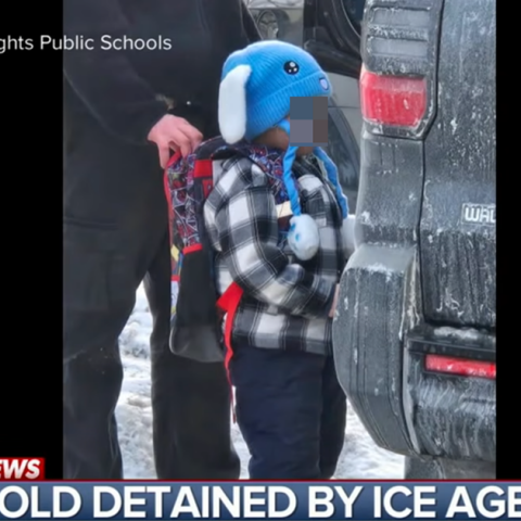 Οργή στις ΗΠΑ για την κράτηση ενός 5χρονου από την ICE στη Μινεσότα - Επιβεβαιώνει το περιστατικό ο Τζέι Ντι Βανς
