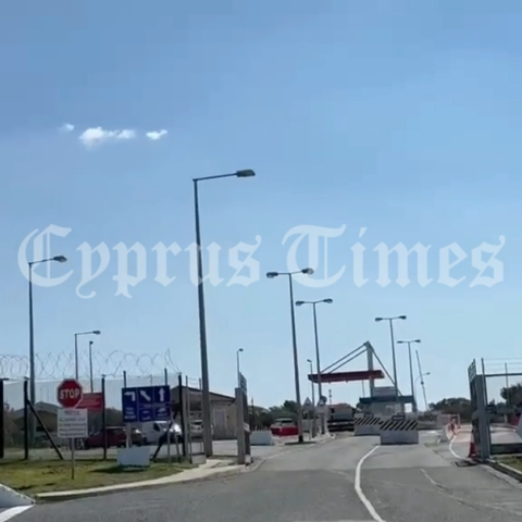 Κύπρος: Ηχούν σειρήνες στο Ακρωτήρι - Εκκενώνονται οι βάσεις