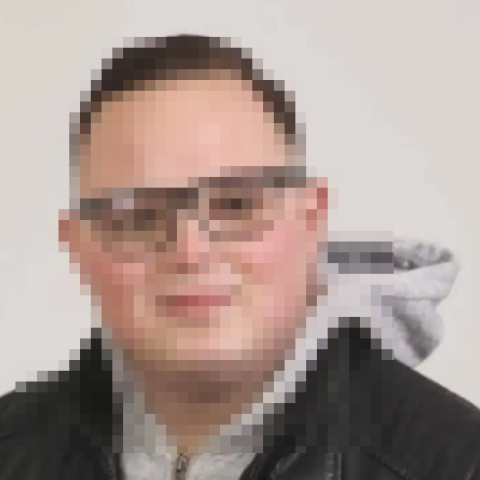 Λάρισα: «Δεν είμαι δολοφόνος, έχω βιώσει bullying» λέει ο 22χρονος που μαχαίρωσε 26 φορές τη μητέρα του