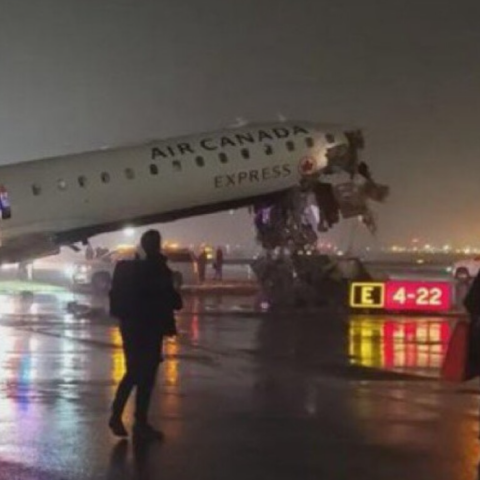 aeroskafos-laguardia