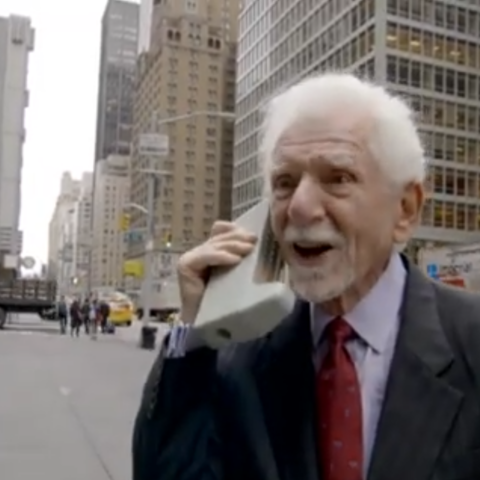 Κλήση από κινητό τηλέφωνο