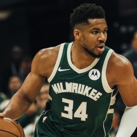 Αντετοκούνμπο: Όταν κάποιος μου λέει να μην παίξω ή να μην ανταγωνιστώ, είναι προσβολή για μένα