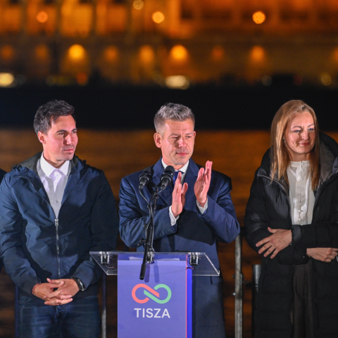 Τι αλλάζει στην Ουγγαρία ο θρίαμβος του Μαγιάρ επί του Όρμπαν - Ποιοι κερδίζουν και ποιοι χάνουν