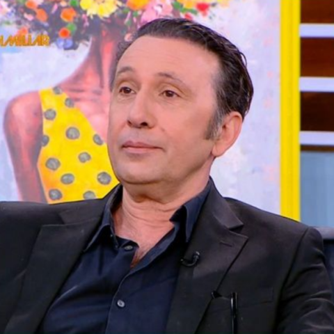 Ρένος Χαραλαμπίδης: Έμεινα μεγάλο διάστημα εκτός τηλεόρασης γιατί έπρεπε να γηροκομήσω τους γονείς μου