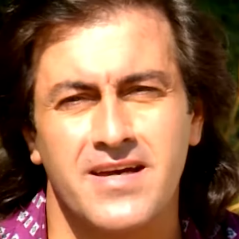 Πέθανε ο τραγουδιστής Τζων Τίκης