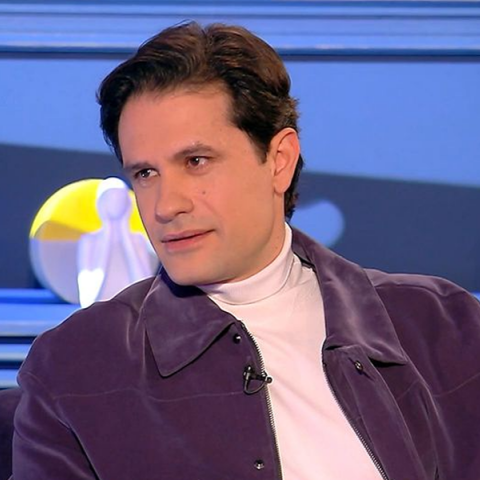 Ορφέας Αυγουστίδης για τη γνωριμία με τη σύζυγό του: «Της έπεσαν τα πράγματα από το χέρι»