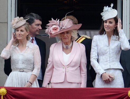 Τι αλλάζει στη ζωή της Βρετανίας τώρα που ο Κάρολος έγινε βασιλιάς