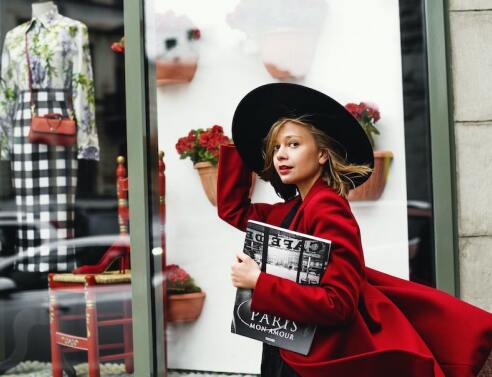 Πώς να φτιάξεις την εποχική γκαρνταρόμπα των ονείρων σου που να την αντέχει και η τσέπη σου