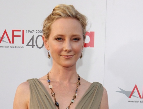 Η Αμερικανίδα ηθοποιός Αν Χες σκοτώθηκε σε τροχαίο δυστύχημα στο Λος Άντζελες