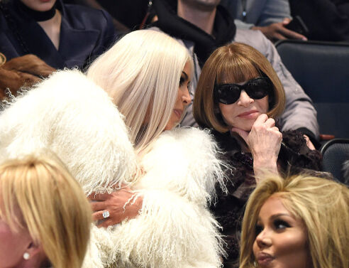 Κιμ Καρντάσιαν - Άννα Γουίντουρ 