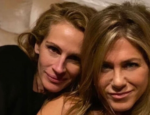 Τζούλια Ρόμπερτς και Τζένιφερ Άνιστον μαζί στο Instagram